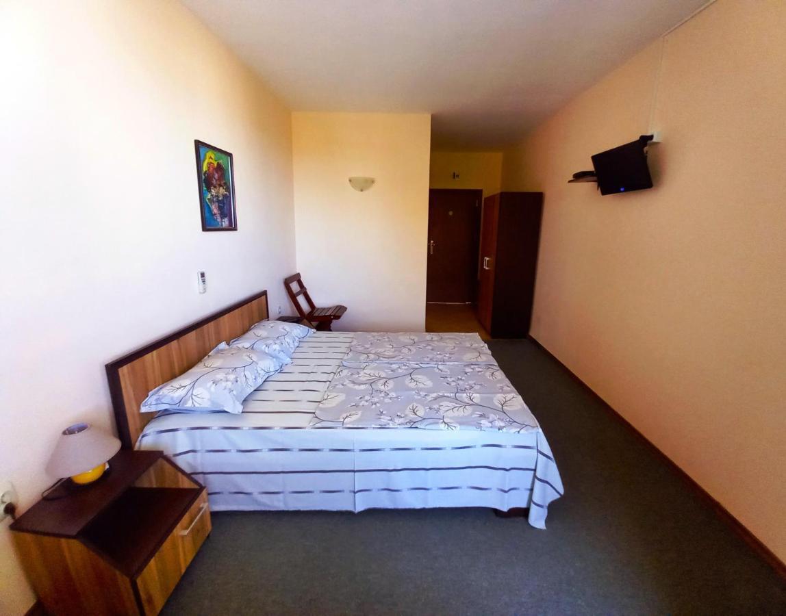 Family Hotel Amore Byala  Exterior foto