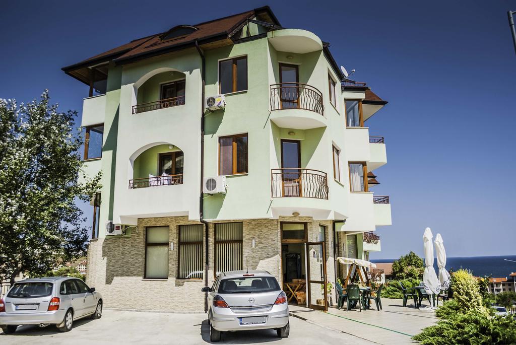 Family Hotel Amore Byala  Exterior foto