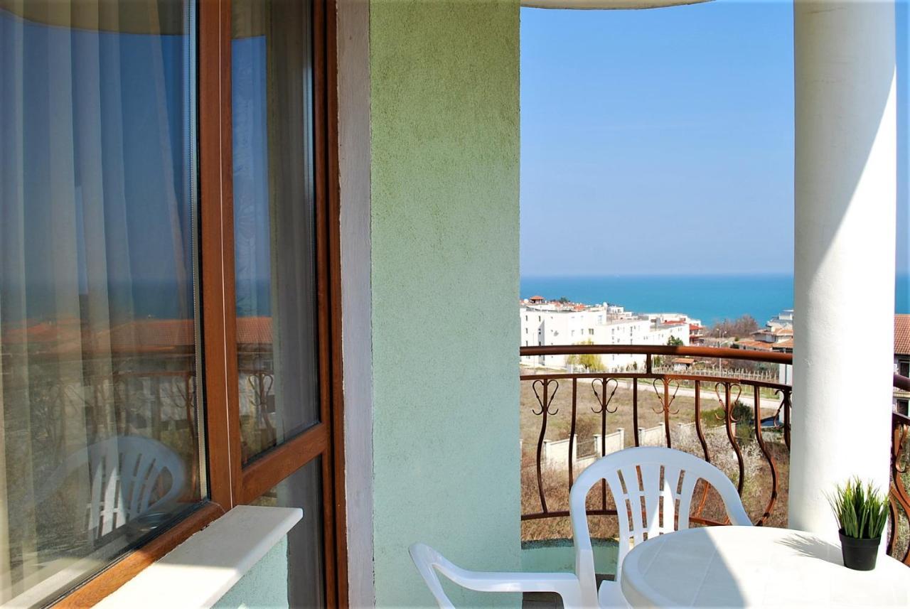 Family Hotel Amore Byala  Exterior foto